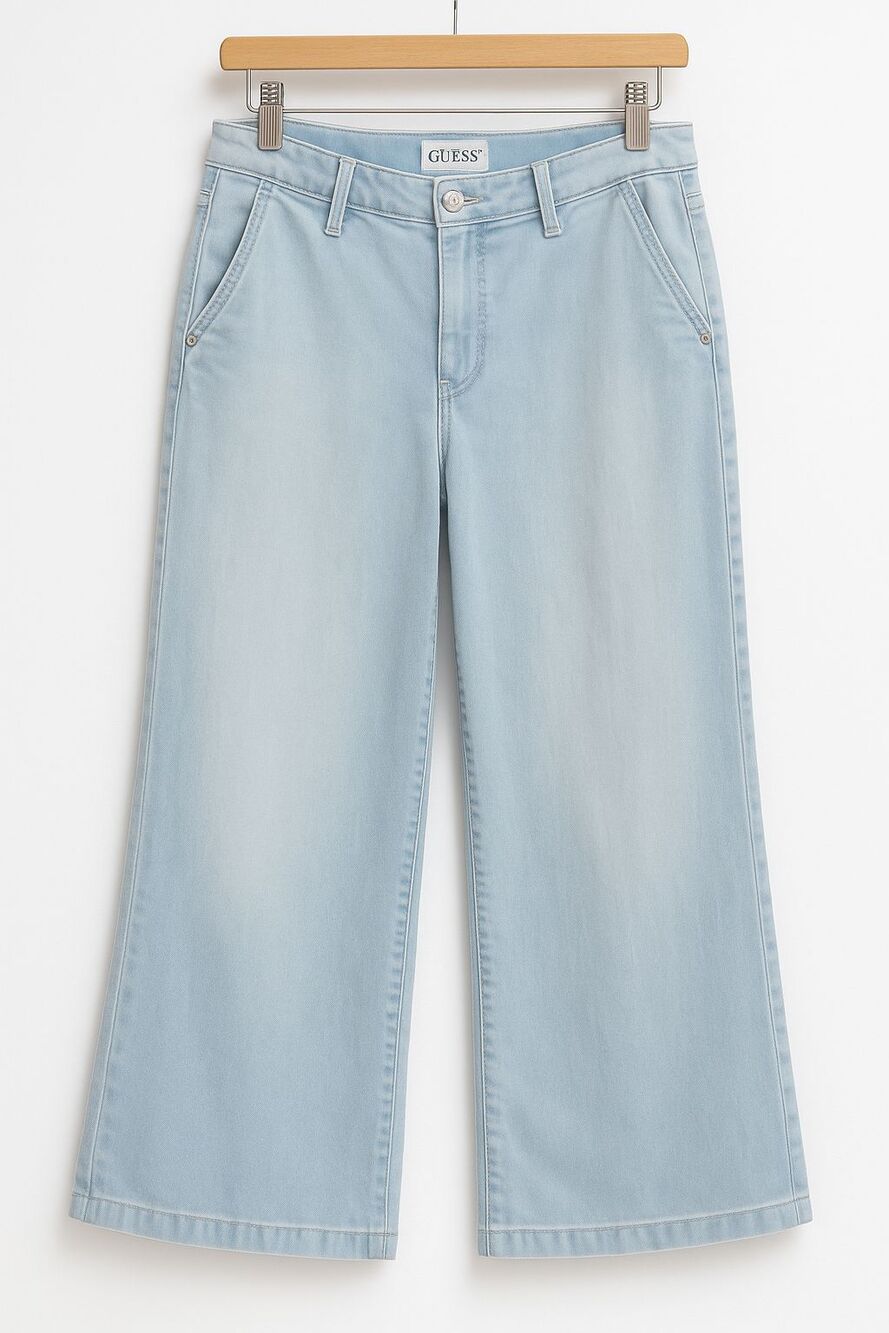 Guess USA Zoya Wide Leg Crop Jeans Light Wash  Size 26